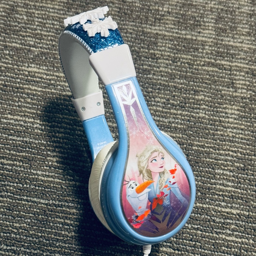 Kids Elsa headphones
